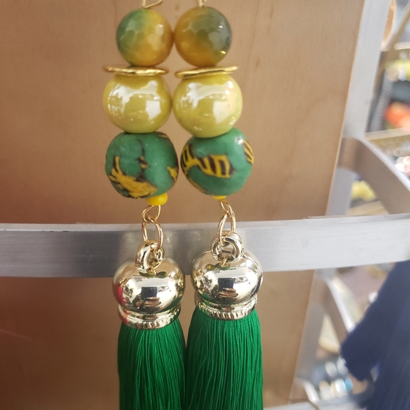 ONE OF A KIND HANDMADE EARRINGS - Picture 2 of 8